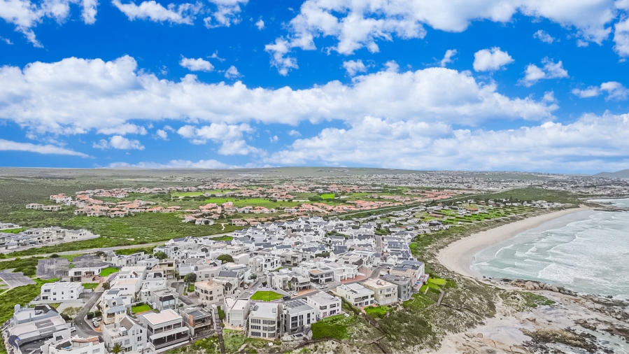 5 Bedroom Property for Sale in Waterfront Western Cape